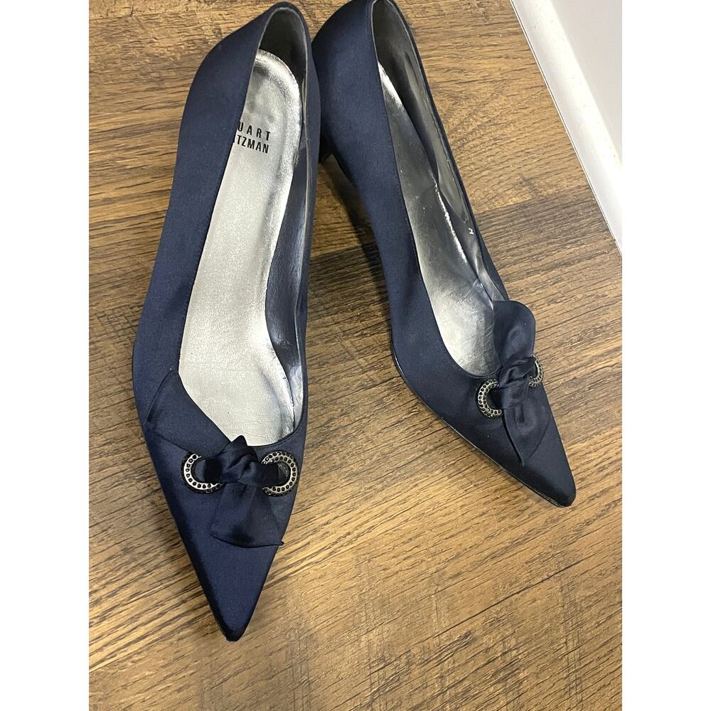 Stuart Weitzman Satin Heels Designer Navy Blue Pointed Toe Sz 8.5M - Picture 8 of 11